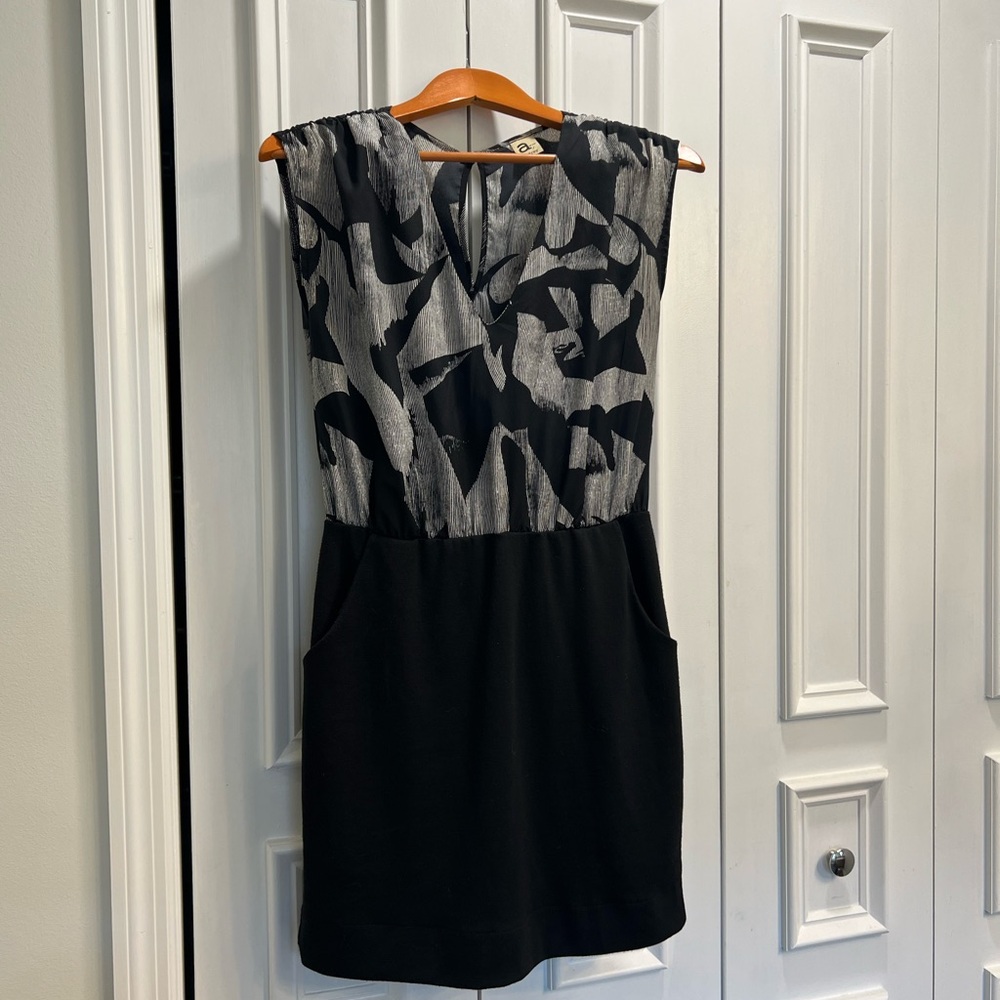 A Is For Audrey Black Fitted Sheath Mini Party Dress